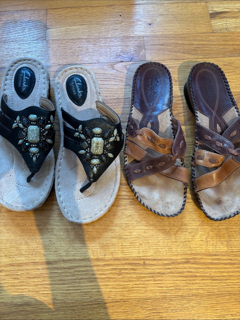 2 pair of Clarks leather sandals never worn